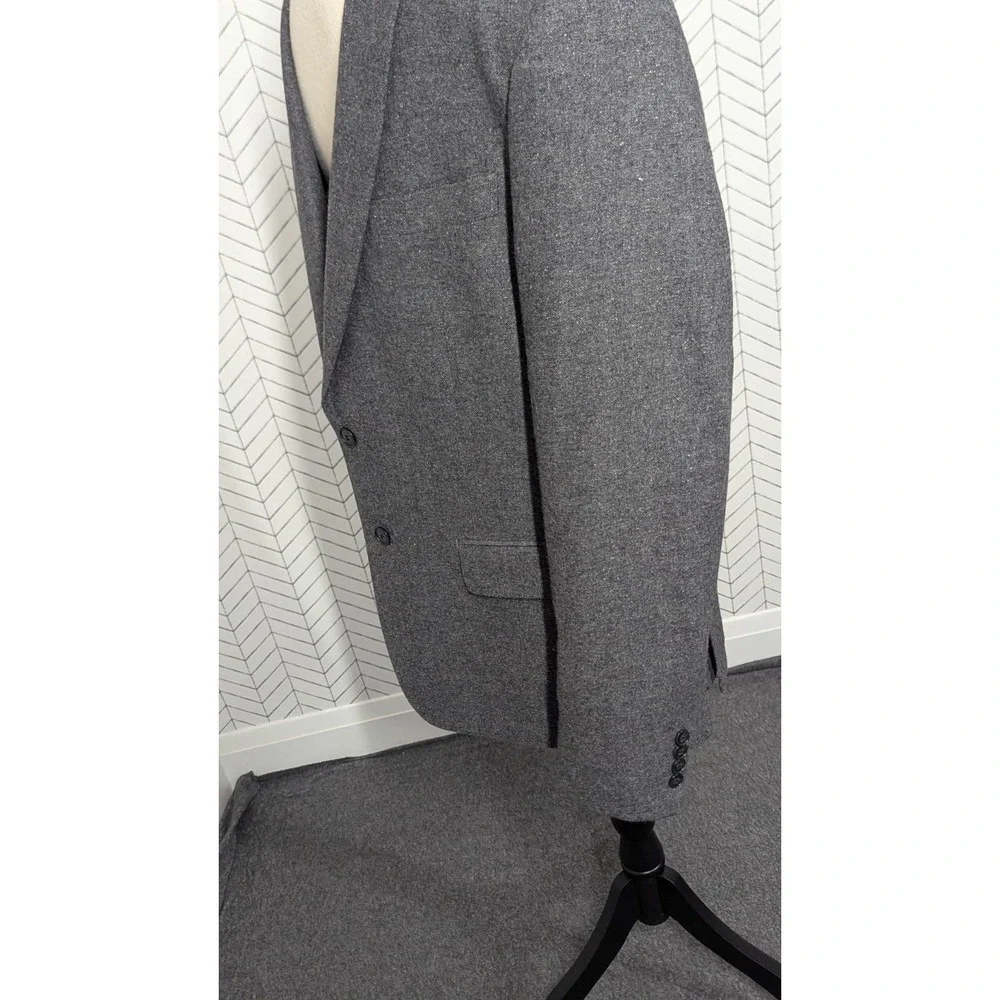 John Varvatos Blazer Mens 42R Gray Wool Blend Two Buttons Flap Pockets Old Money